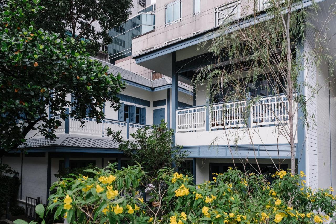 Hotel Baan Vajra Bangkok Exterior foto